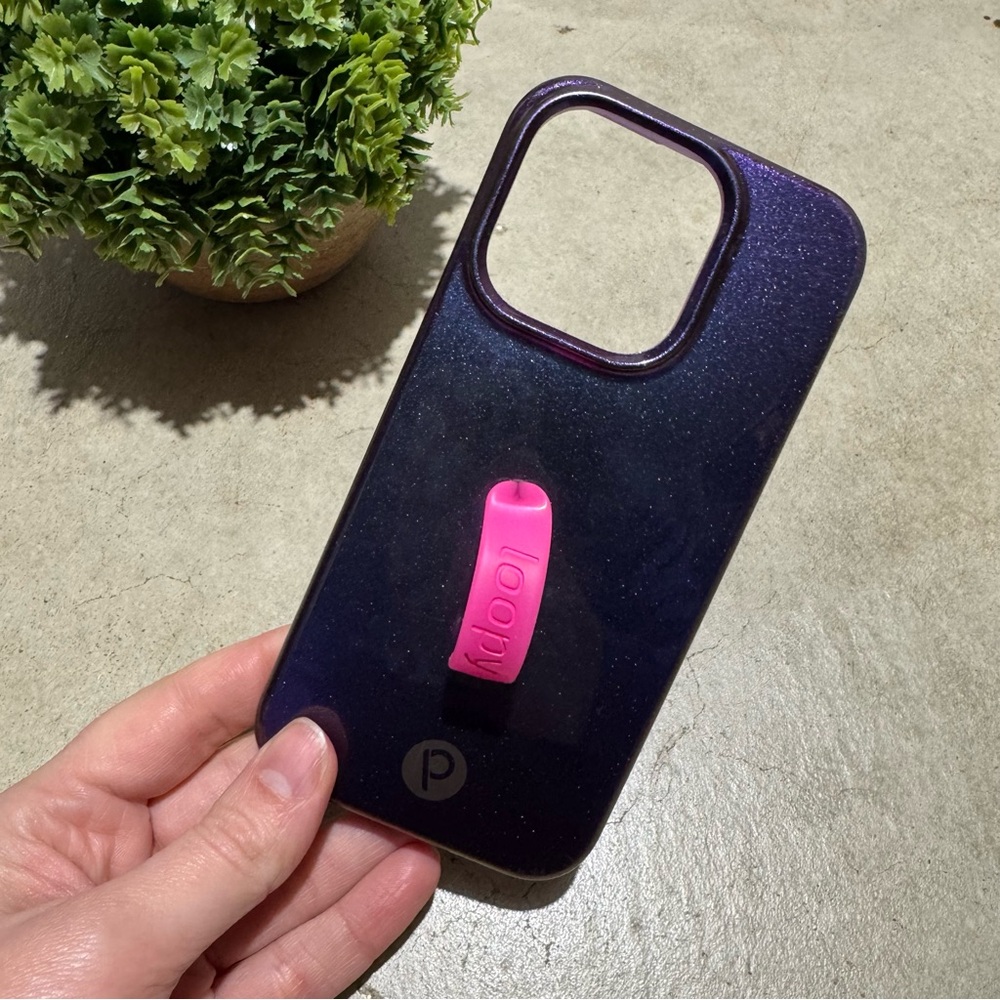 Loopy Case iPhone 15 Pro Purple Pink Glitter Shimmer Fun Flirty Girly Summer‎